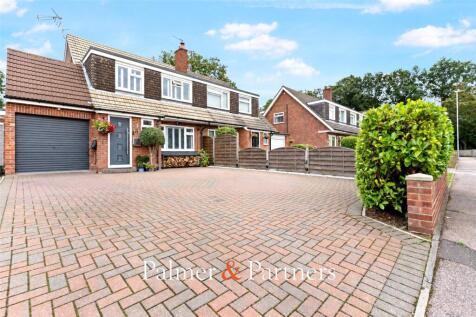 Stanfield Close, Stanway, Colchester, Essex, CO3