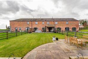 The Stables, Hill Top Barns, Hillfoot Lane, Kingsley, Frodsham WA6 6TA