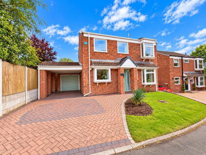 Beeston Close, Withymoor Village, Brierley Hill, DY5 3JQ