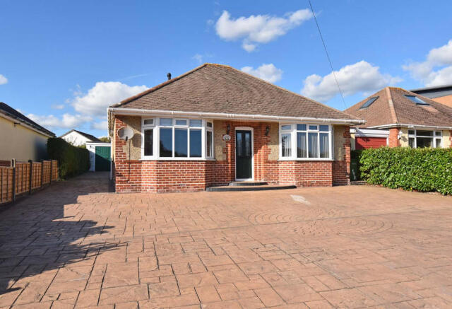 3 Bedroom Detached Bungalow for Sale