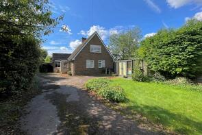 Alwyns, White Hill, Pitton SP5 1DU