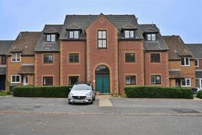 8, Morse Close, Chippenham SN15 3FY