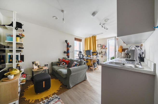 Main room - 1