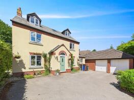 5, Alexandra Drive, Burton-on-trent DE13 8PL