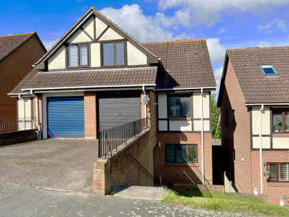 Beacon Drive, Bean, Kent DA2 8BG