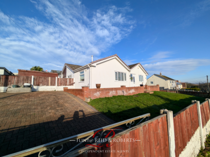 Hallfield Close, Flint