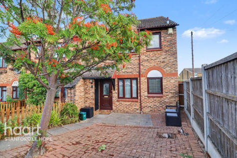 St Johns Mews, Stanford-Le-Hope