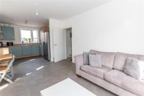 Flat 3, 2, Faraday Road, Weston-super-mare BS24 7NT
