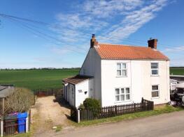 Eastwood Cottage, North Forty Foot Bank, Holland Fen, Lincoln LN4 4QH