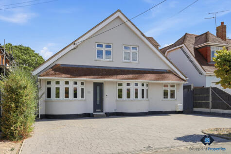 Mount Pleasant Avenue, Hutton, CM13