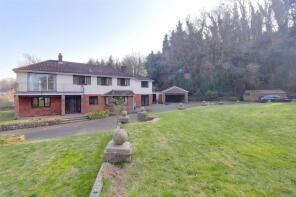The Quarry House, Kingston Avenue, Combe Martin EX34 0AE