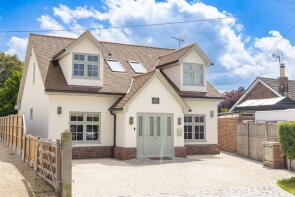 15a The Burrow, Evelyn Road, Chelmsford CM3 1QQ