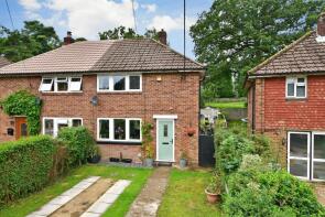 4, Bennetts Wood, Dorking RH5 5EU