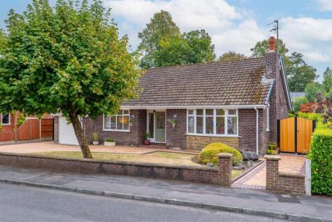 Woodlands Way, Longton, Preston