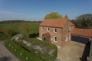 Lyndon House, Westfield Lane, Thorganby, York YO19 6ER