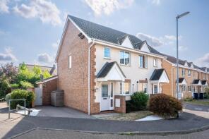 87, Moat Way, Cambridge CB24 4GQ