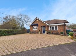 Willow Bungalow, New Road, Tadley RG26 3AG