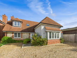 3, Bloomfields, Chinnor Road, Towersey, Thame OX9 3QZ
