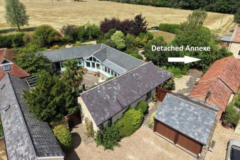 Church Lane, Cold Brayfield, Olney (with Annexe), MK46
