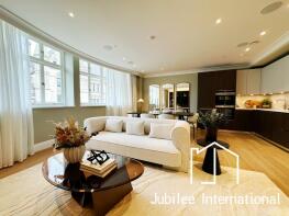 Apartment 3, 227-228, Strand, London WC2R 1BE