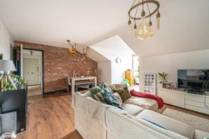 Flat 9, 93 Damsonwood Court, Meath Road, Stratford, London E15 3DS