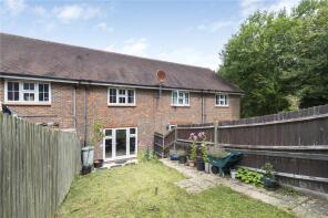 76, Highbank, Haywards Heath RH16 4TU