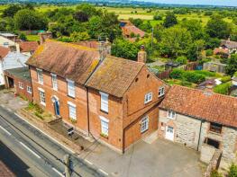 Winchester House East, Main Road, East Lyng, Taunton TA3 5AU