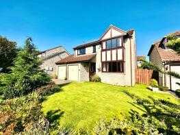 9, Hillside Close, Hillam, Leeds LS25 5PB