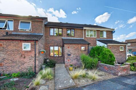 Banbury, Bracknell, RG12