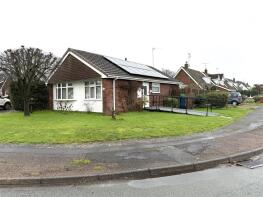 20, Hawkesmore Drive, Little Haywood, Stafford ST18 0UA