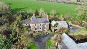 Rhiwe Farm, Llanycefn, Clunderwen SA66 7JE