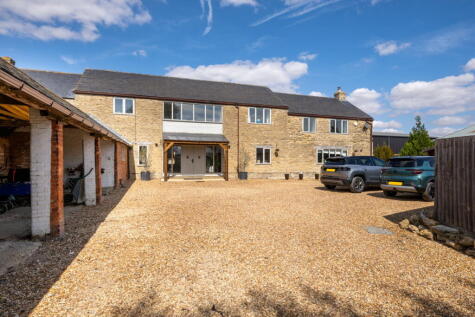 Pineham Farm, Haversham MK19