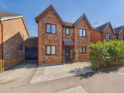 Moorhen Drive, Lower Earley, RG6