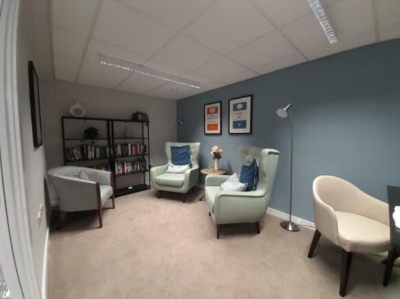 Quiet lounge