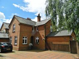 21, Church End, Bedford MK45 5AU