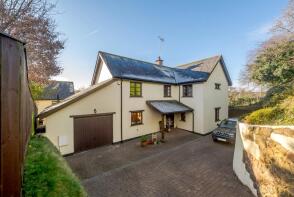 Lake View House, The Village, Road From Station Cross To Yeoford Village Cross, Crediton EX17 5JD