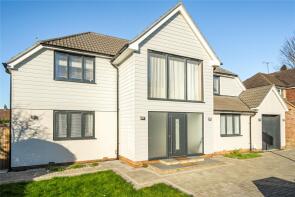 3, The Greenwood, Guildford GU1 2NE