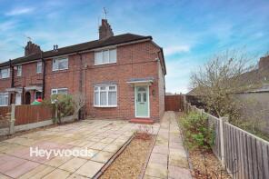 2, St Patricks Drive, Newcastle Under Lyme ST5 2NS