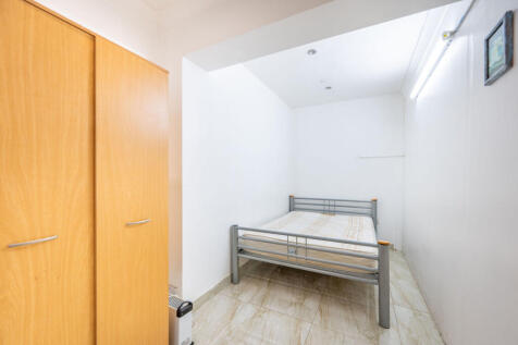Manor Farm Road, Alperton, Wembley, HA0
