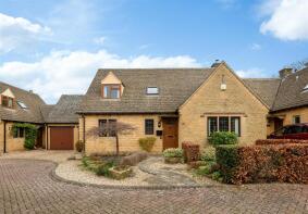 7, Wheatfield Court, Chipping Campden GL55 6UA