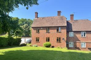 6, Stone Green, Stone TN30 7JS
