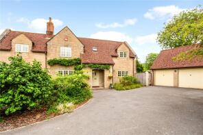 3, Lovegrove Acre, Salisbury SP3 5DX