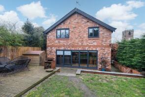 Hideaway, Vicarage Lane, Little Budworth, Tarporley CW6 9BY