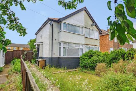 Sundon Park Road, Luton, Bedfordshire, LU3