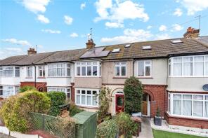 33, Laurel Avenue, Gravesend DA12 5QP