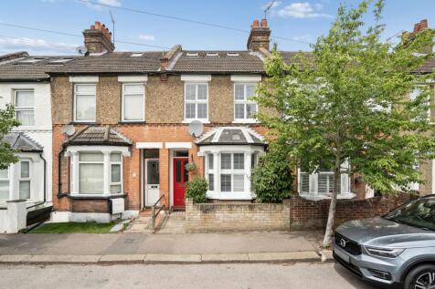 Tucker Street, Watford Fields, WD18
