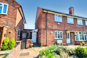 28, Pinn Close, Uxbridge UB8 3TB