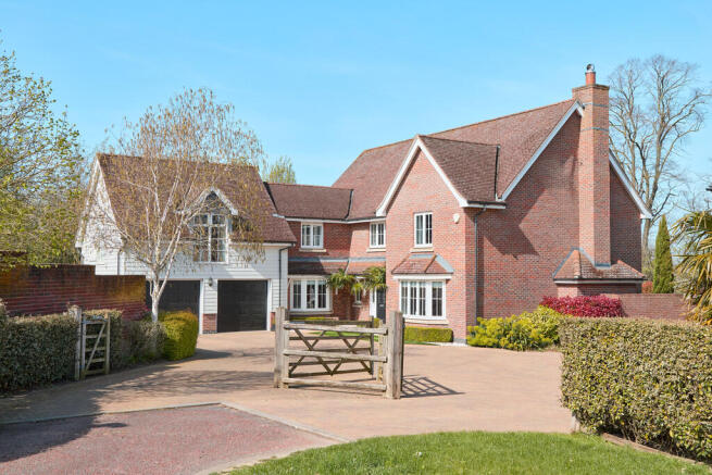 53 Meadow Lane Ex...