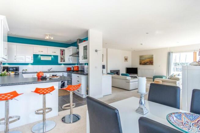 Kitchen diner
