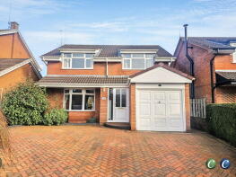 11, Foxgloves Avenue, Little Haywood, Stafford ST18 0QT